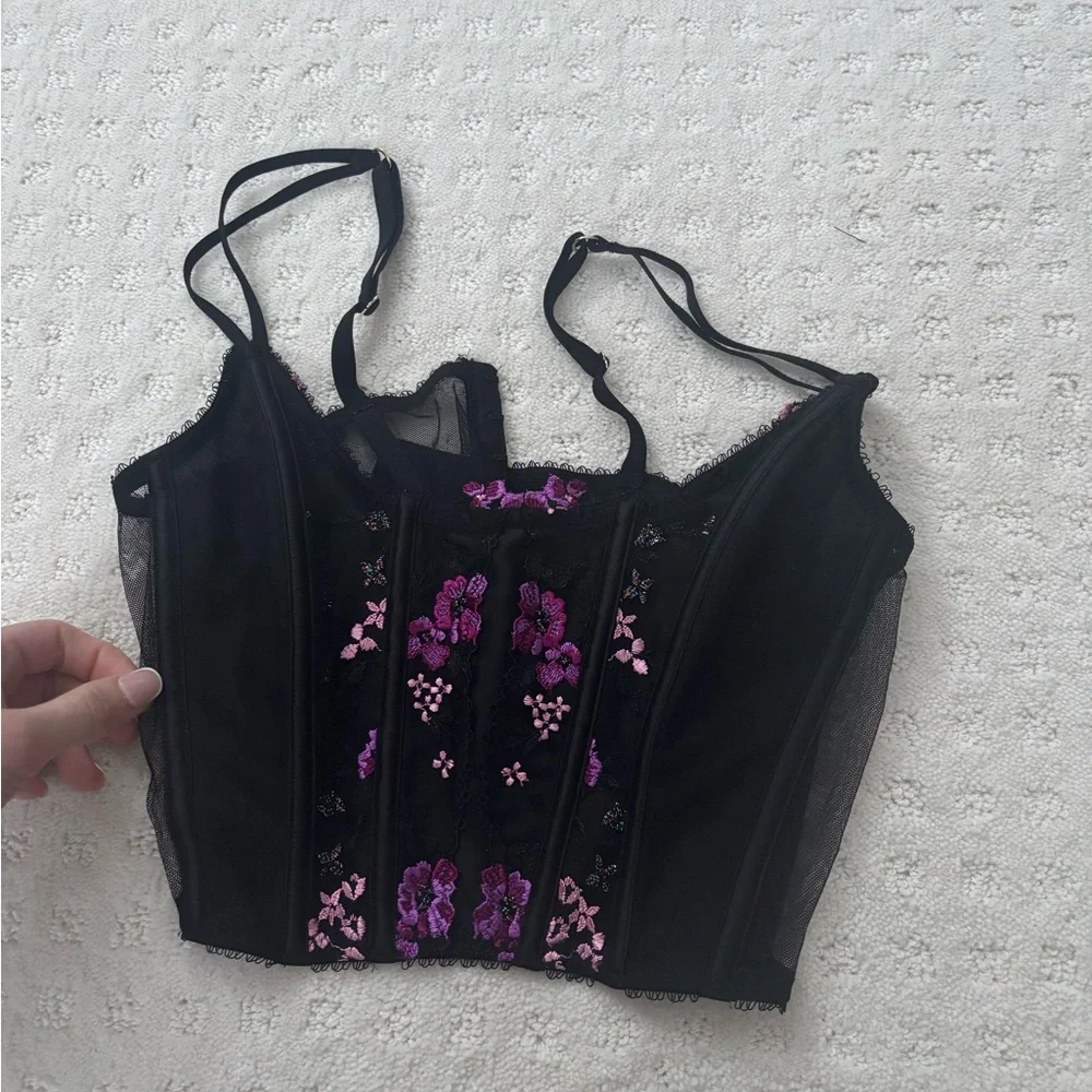 Victorias Secret Very Sexy Unlined Black Floral Corset - Picture 5 of 8